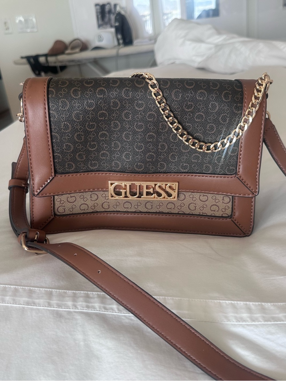 GUESS Brown and Black Logo-Print Crossbody with Gold Hardware - Picture 1 of 10